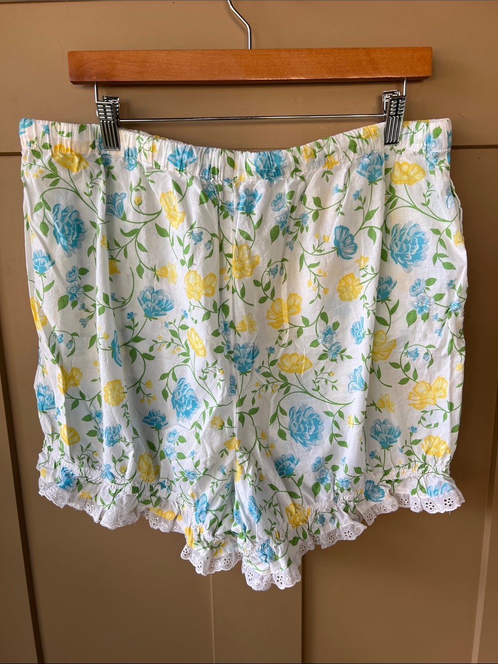 Vermont Country Store XL Like New Short/&Top Pajama Set Floral Cotton Cottagecor - Picture 8 of 9